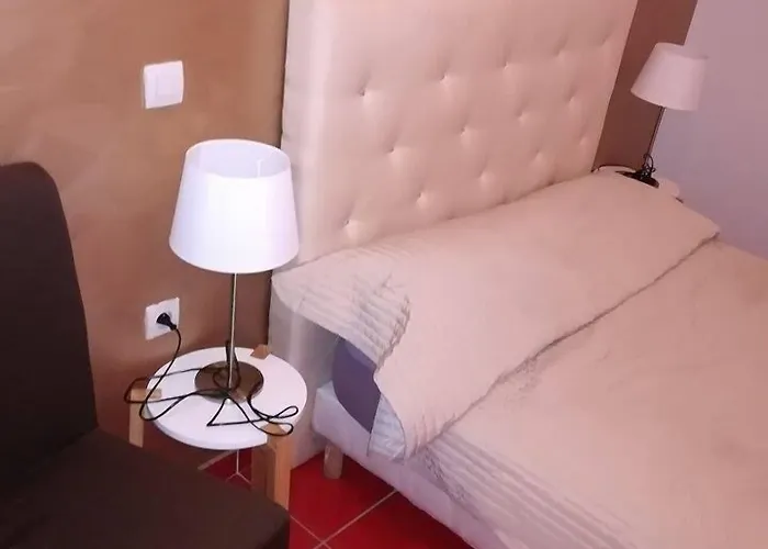 Hotel California 3*